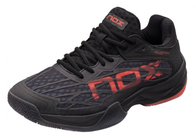 Nox AT10 Luxus Padelschuhe (Schwarz/Rot)