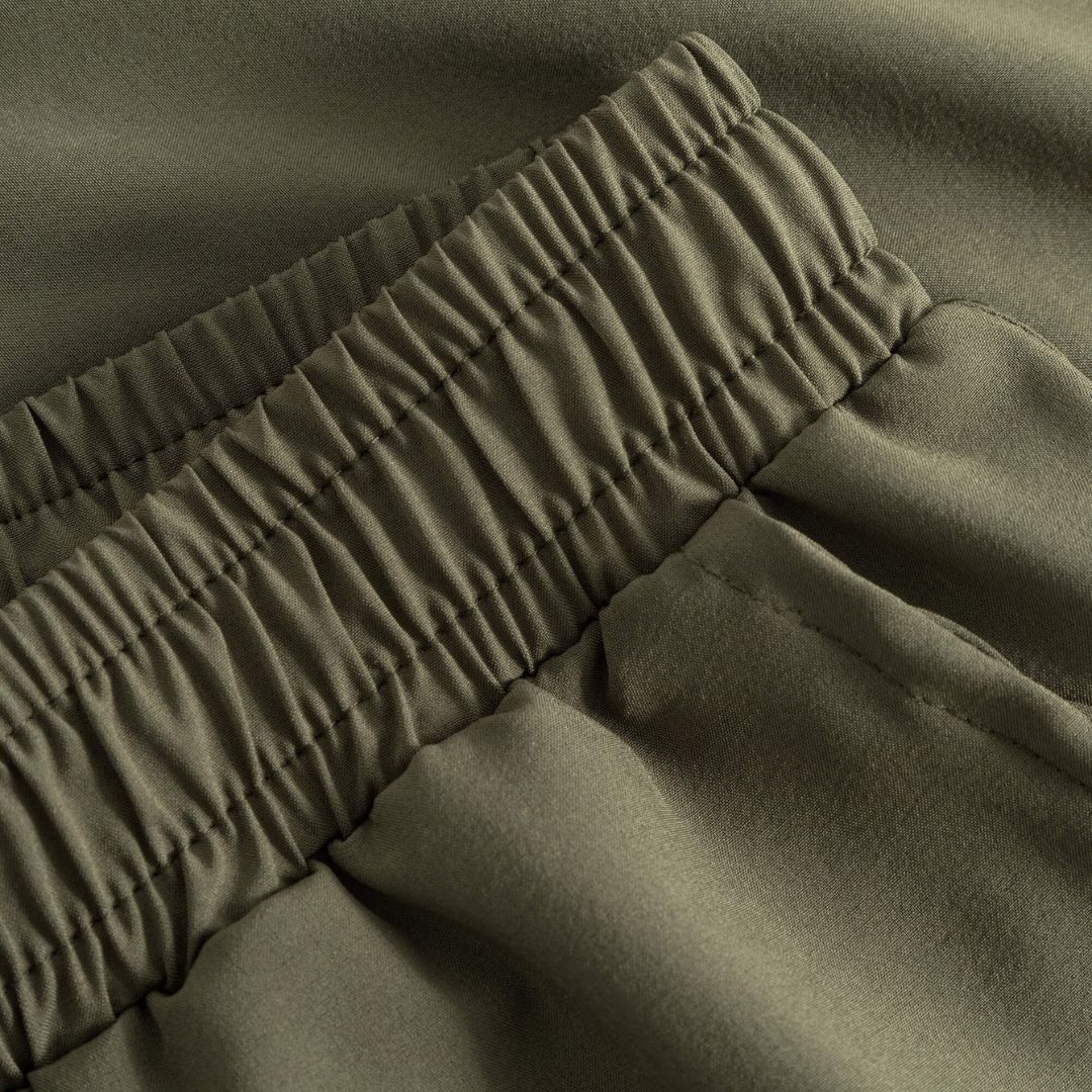 Cuera Active Globe Shorts (Army)