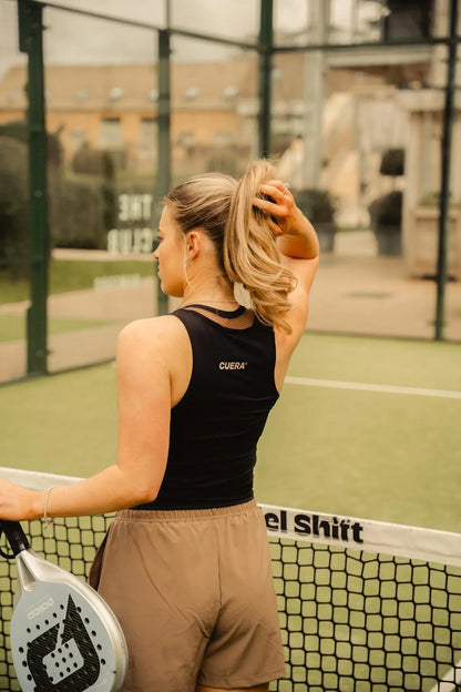 Cuera Oncourt Cropped Tank Top (Black)