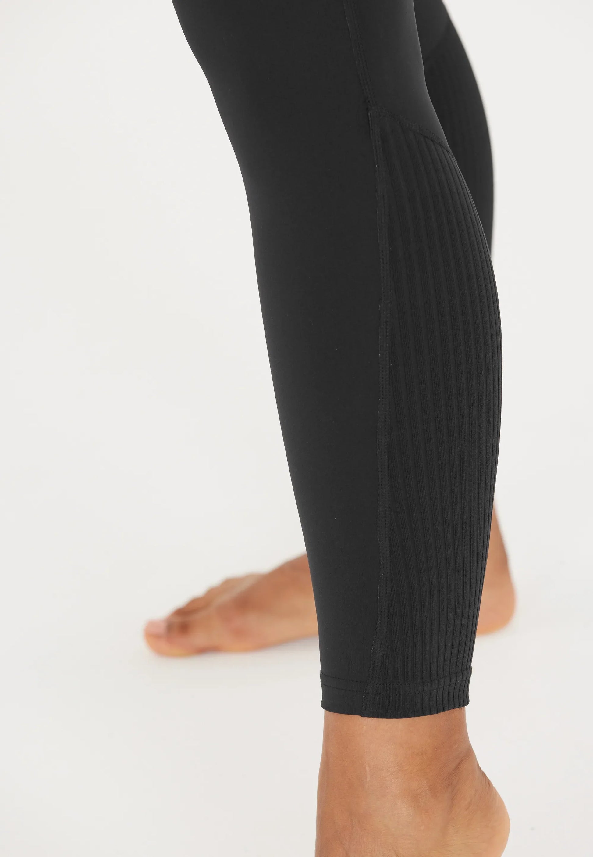 Athlecia Aliya W Tights (Black)