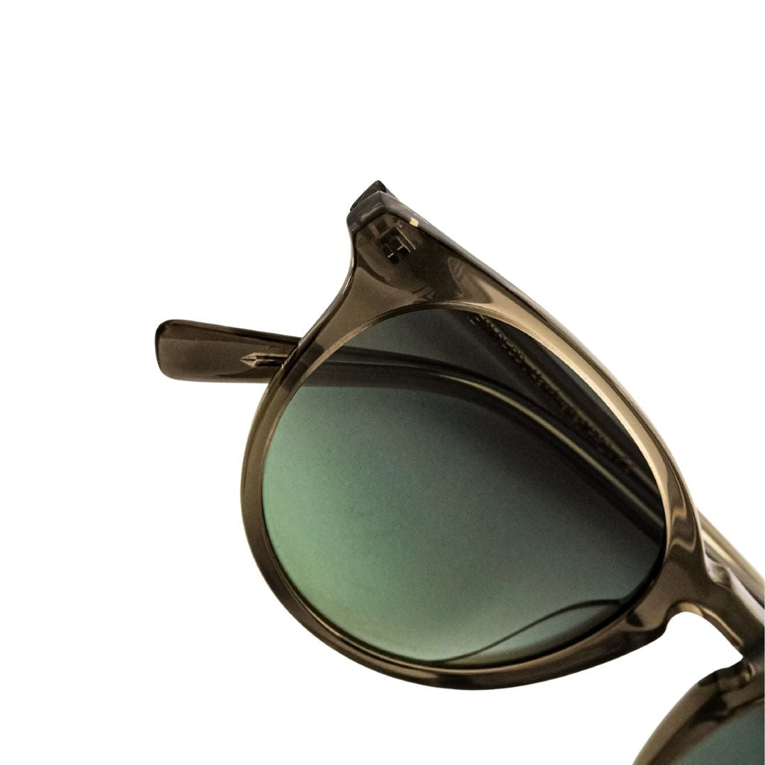 MessyWeekend New Depp Sunglasses (Bottle Green)