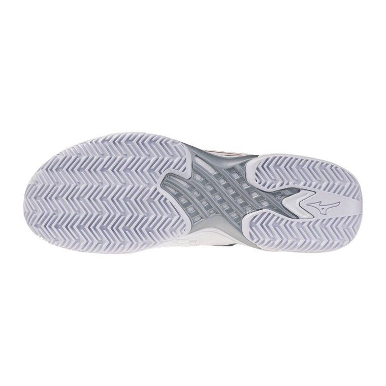 Herringbone pattern on a clay court outsole