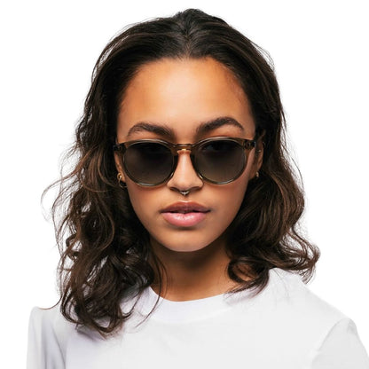 MessyWeekend New Depp Sunglasses (Bottle Green)