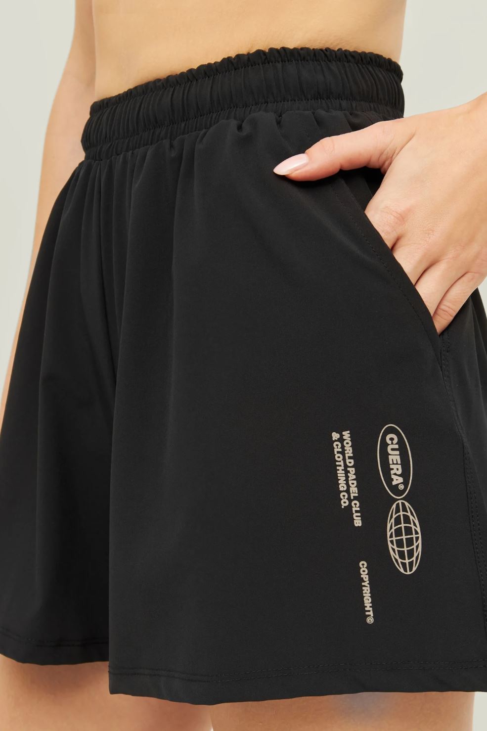 Cuera Women's Active Globe Shorts (Black)